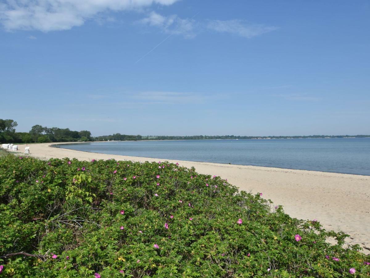Lovely Bungalow Near Sea In Elmenhorst Kalkhorst ภายนอก รูปภาพ
