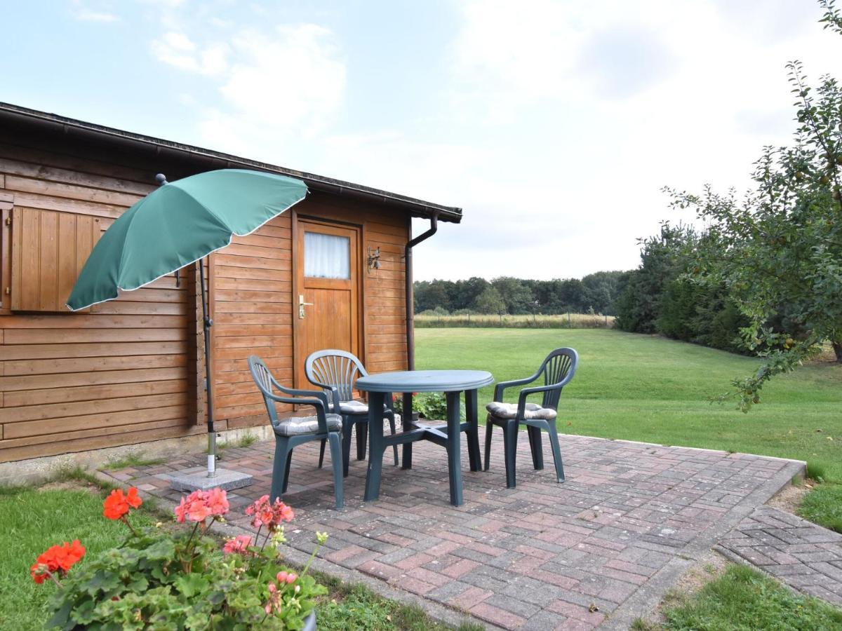 Lovely Bungalow Near Sea In Elmenhorst Kalkhorst ภายนอก รูปภาพ